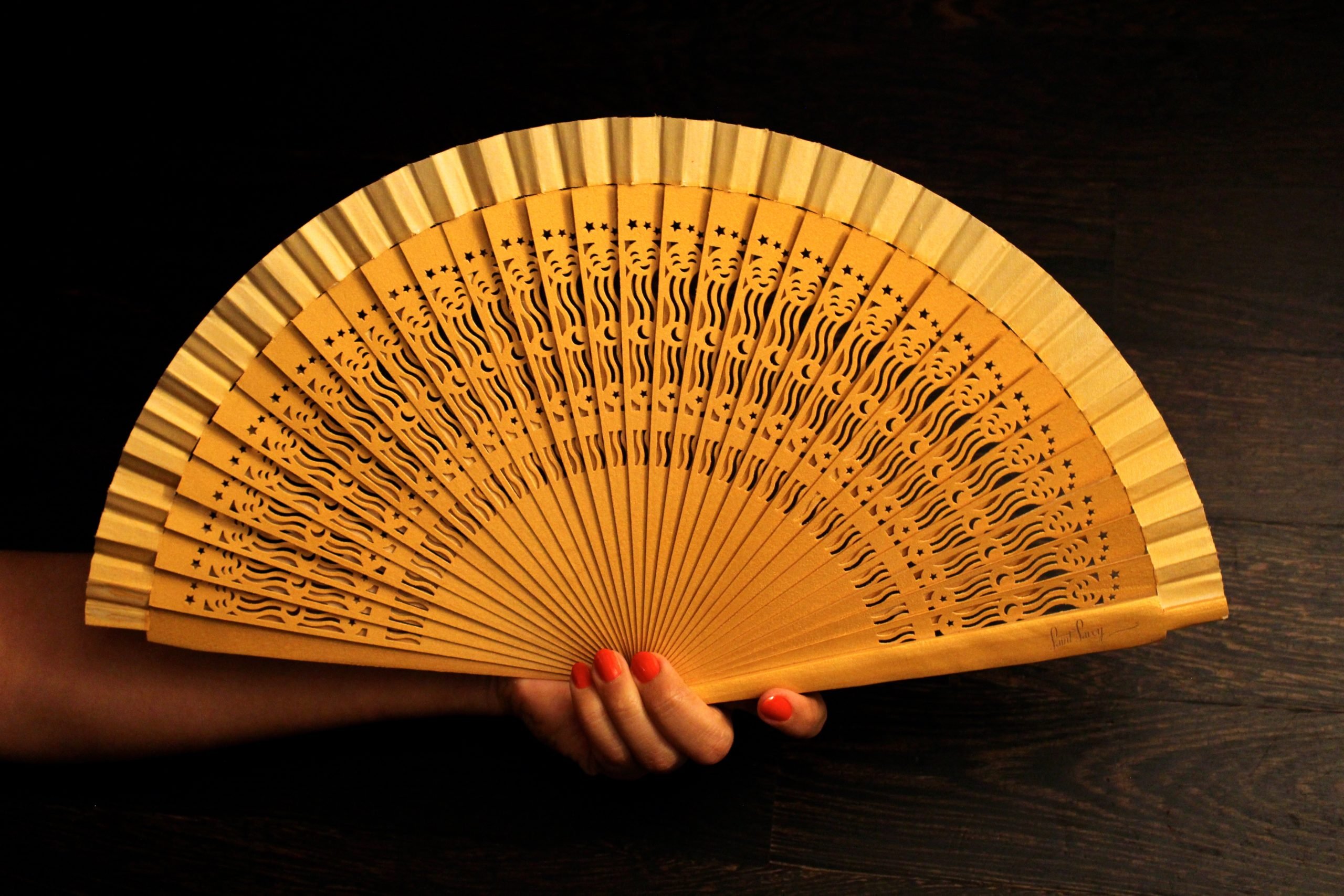 A handy fan for summer to keep us sweat free